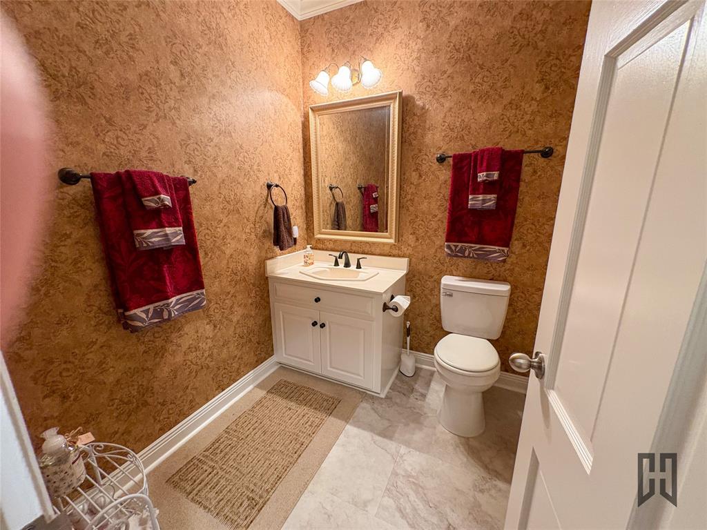 701 Forest Drive Homer, LA 71040 - Photo 26 of 34 Guest Bath 3