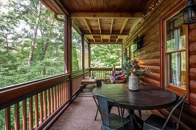 a view of outdoor space