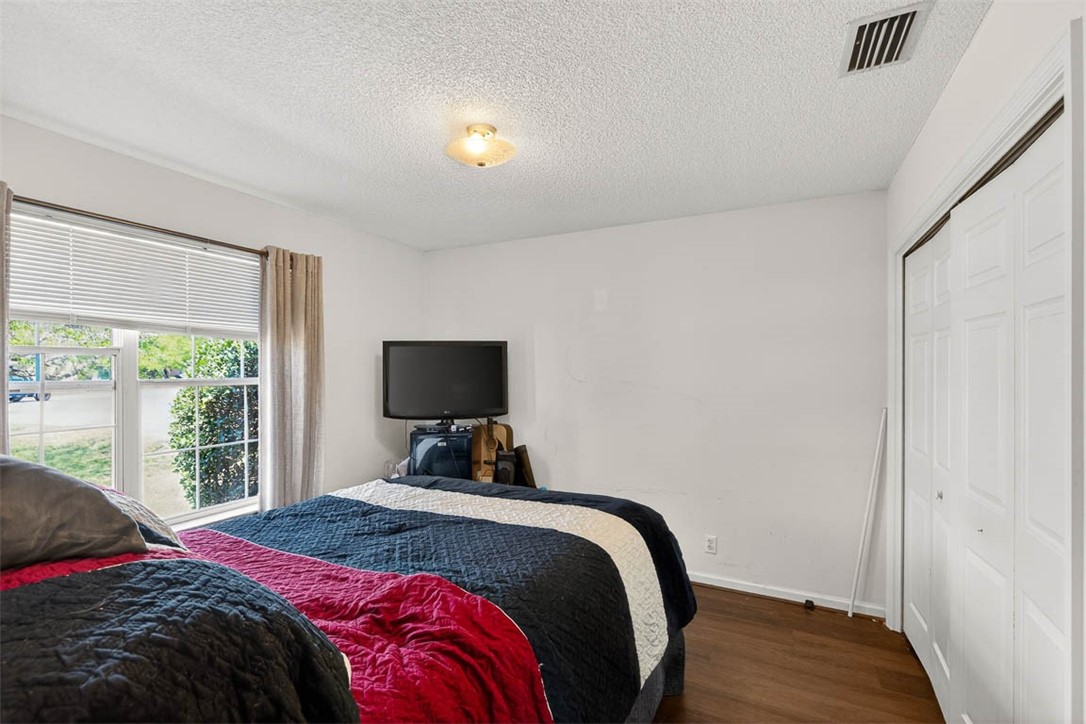 136 Timber Ridge Drive Brunswick, GA 31525 - Photo 15 of 27