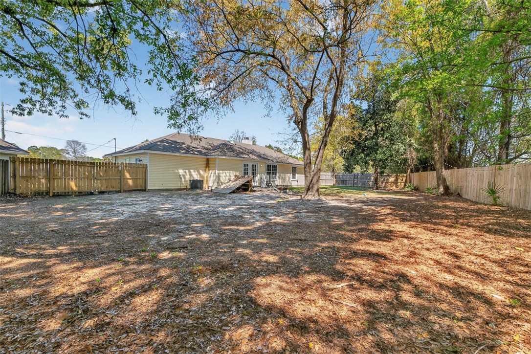 136 Timber Ridge Drive Brunswick, GA 31525 - Photo 22 of 27