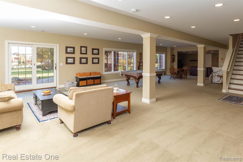 658 Langley Road Rochester Hills, MI 48309 - Photo 47 of 55