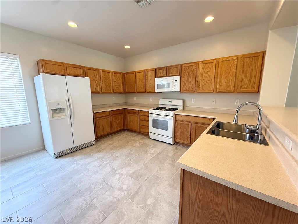 2660 Dirleton Place Henderson, NV 89044 - Photo 9 of 32