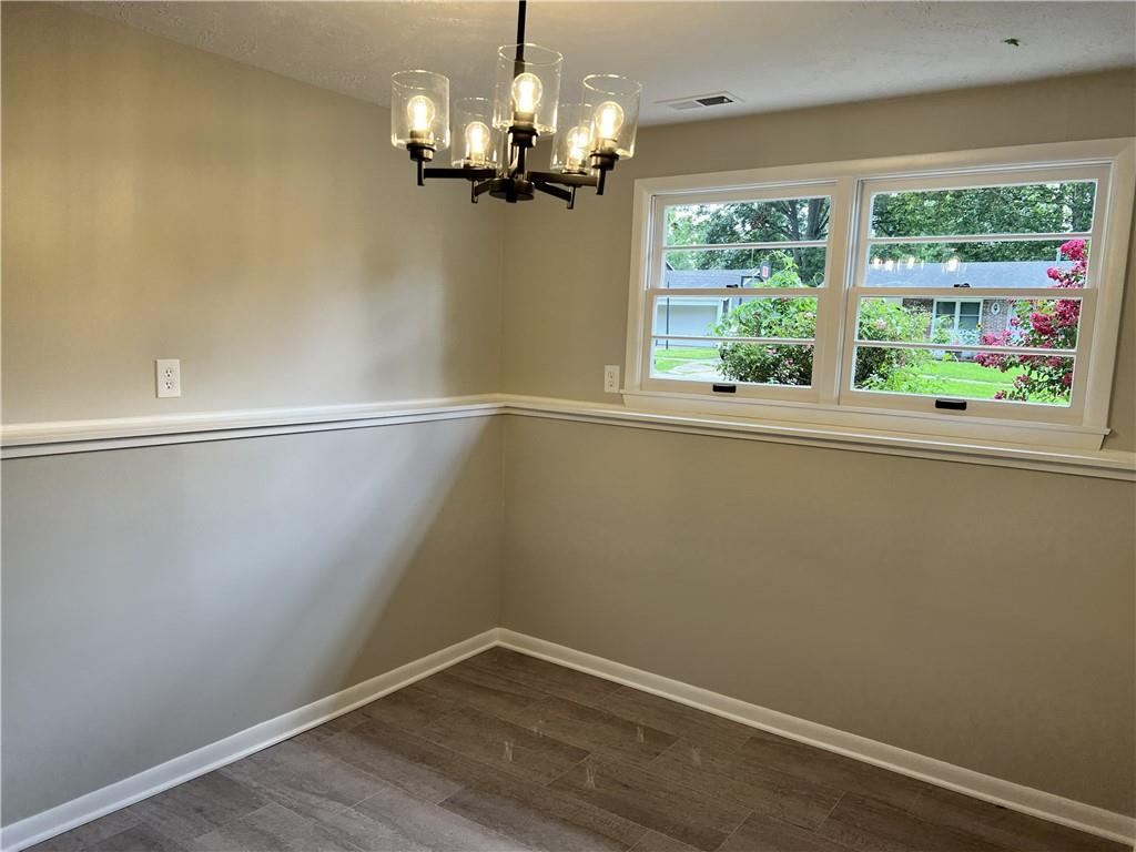 1518 Davis Road Lawrence, KS 66046 - Photo 2 of 7 Gallery Image 2