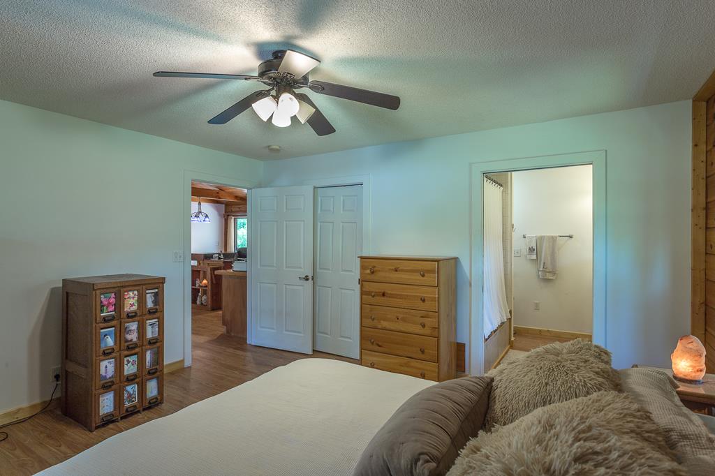 1979 Lighthouse Road Carrabelle, FL 32322 - Photo 16 of 33 Gallery Image 16