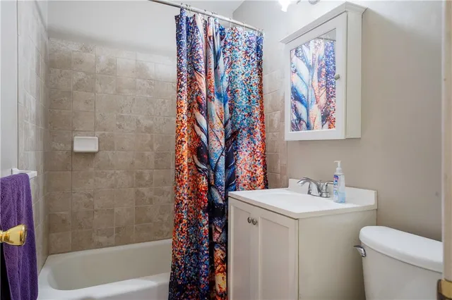 $300,000 | 9702 Eby Street, Overland Park, KS 66212