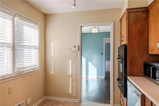 $300,000 | 9702 Eby Street, Overland Park, KS 66212