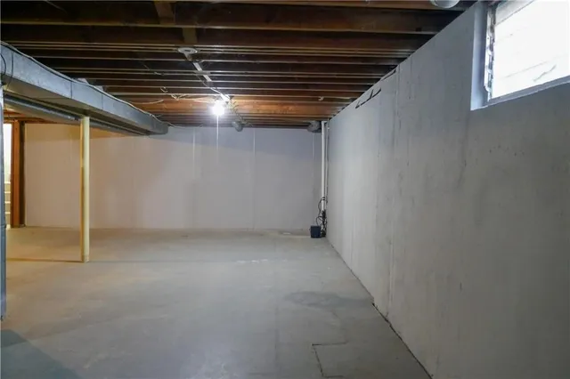 $300,000 | 9702 Eby Street, Overland Park, KS 66212