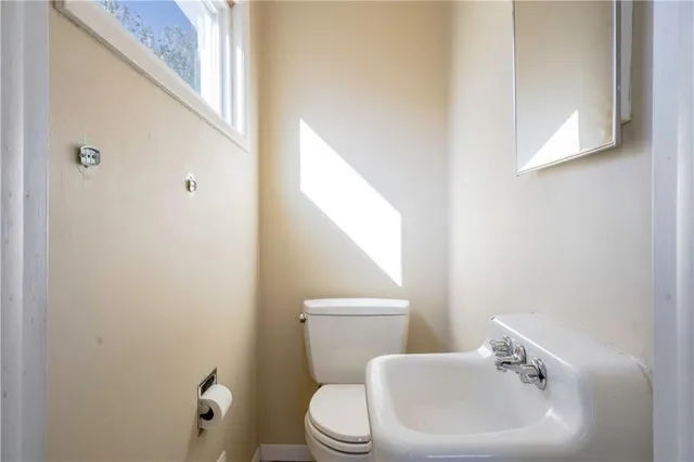 $310,000 | 9702 Eby Street, Overland Park, KS 66212