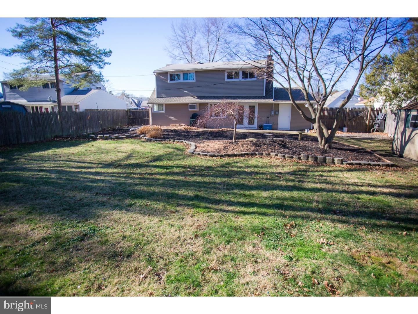 98 Hollow Road Levittown, PA 19056 - Photo 21 of 25 Gallery Image 21