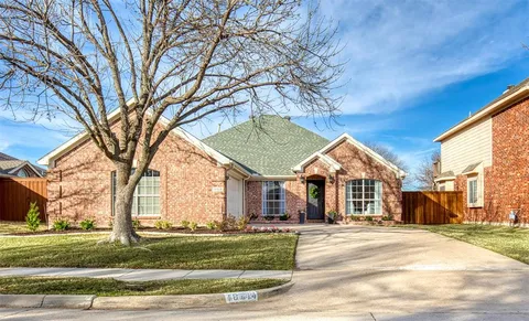 $525,000 | 10814 Spring Lake Road, Frisco, TX 75035