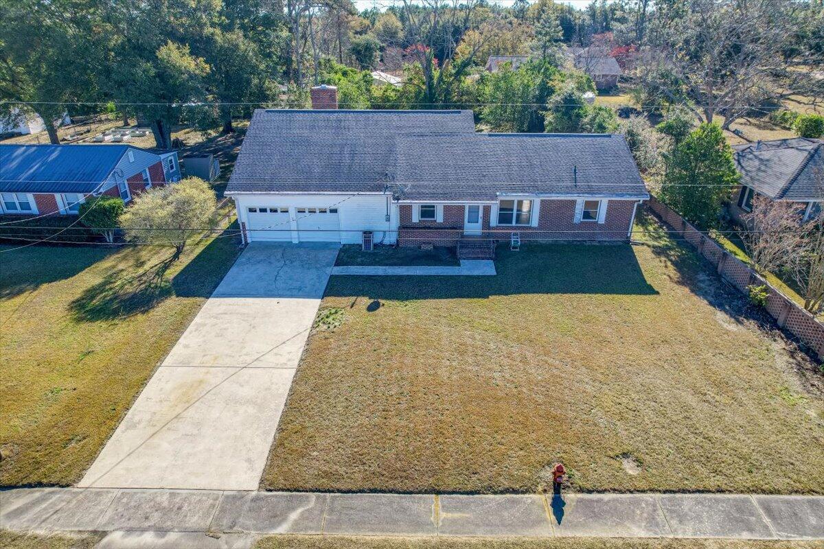 6100 Springfield Road Williston, SC 29853 - Photo 7 of 38