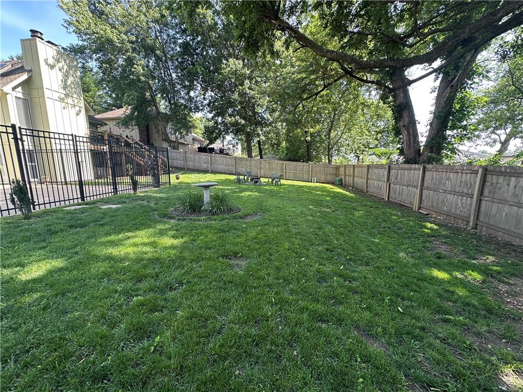 1616 Northeast Ridgeview Drive Lee's Summit, MO 64086 - Photo 27 of 28
