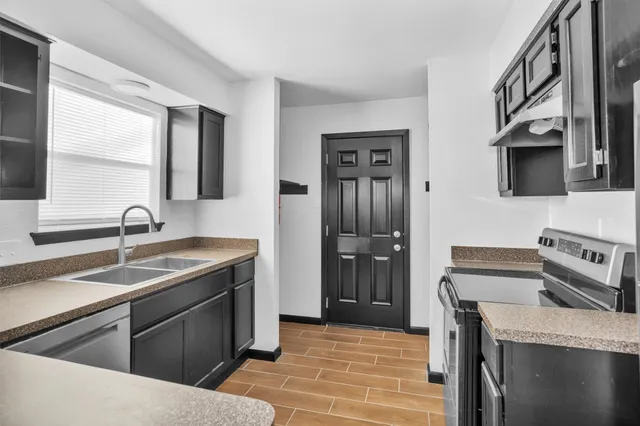 $1,450 | 1121 Lovett Street, Tomball, TX 77375