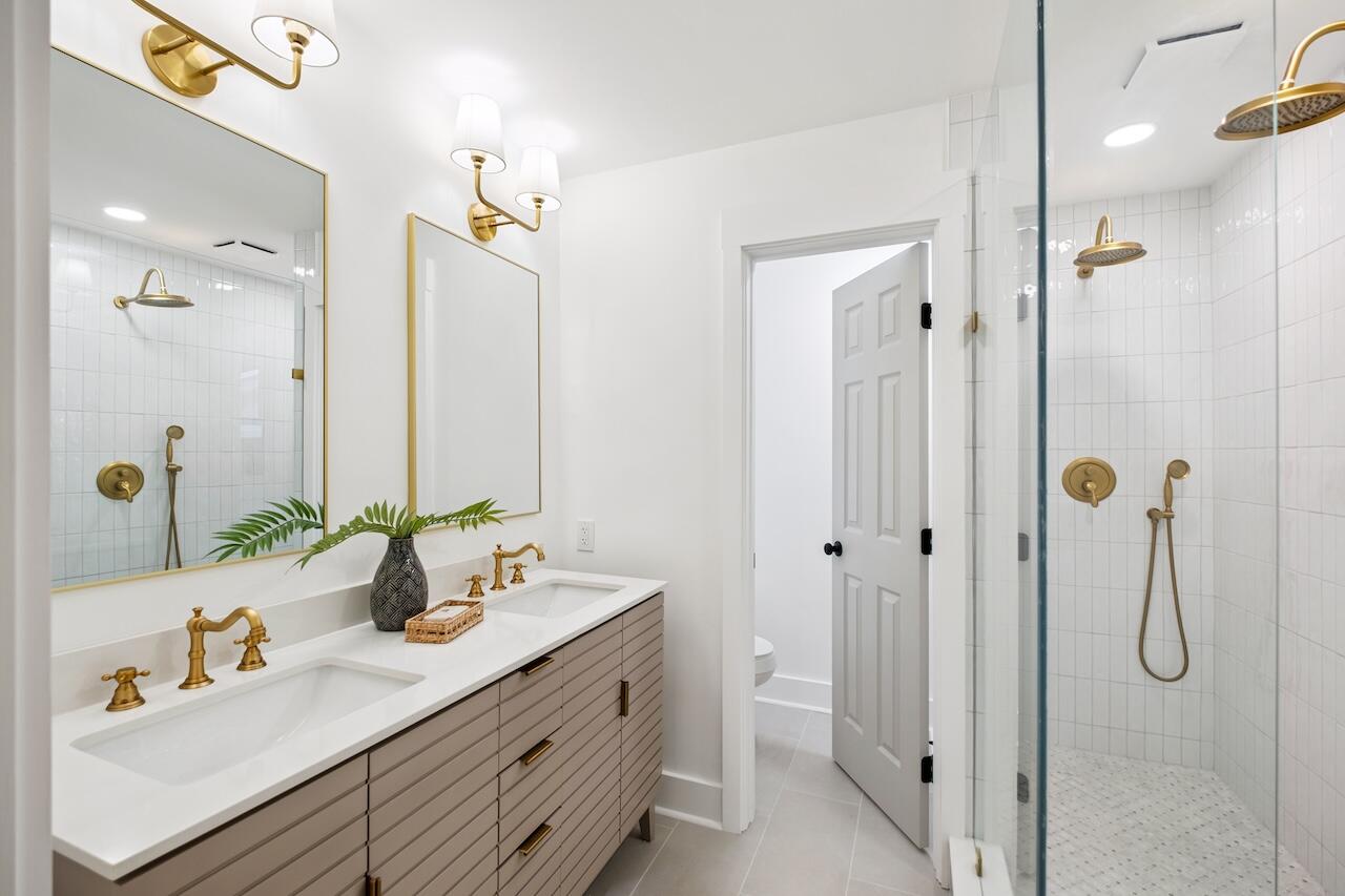 1014 Royalist Road Mount Pleasant, SC 29464 - Photo 25 of 43 1014RoyalistRd-JTPhoto-049