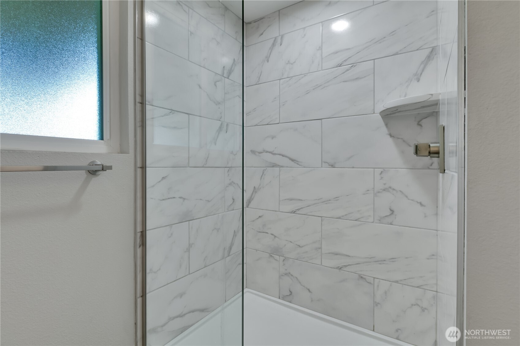 32417 29th Avenue Southwest Federal Way, WA 98023 - Photo 28 of 39 a bathroom with a shower