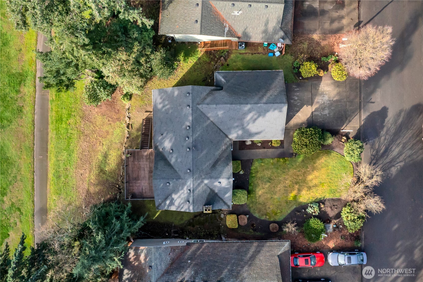 32417 29th Avenue Southwest Federal Way, WA 98023 - Photo 36 of 39 an aerial view of a house with a yard