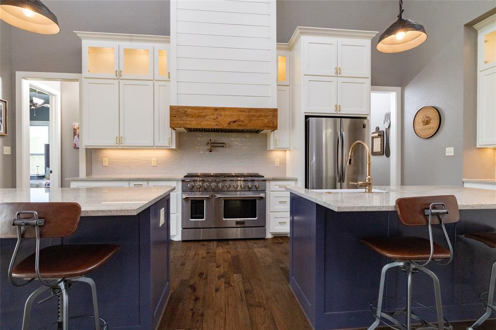 338 County Road 4223 Decatur, TX 76234 - Photo 12 of 37