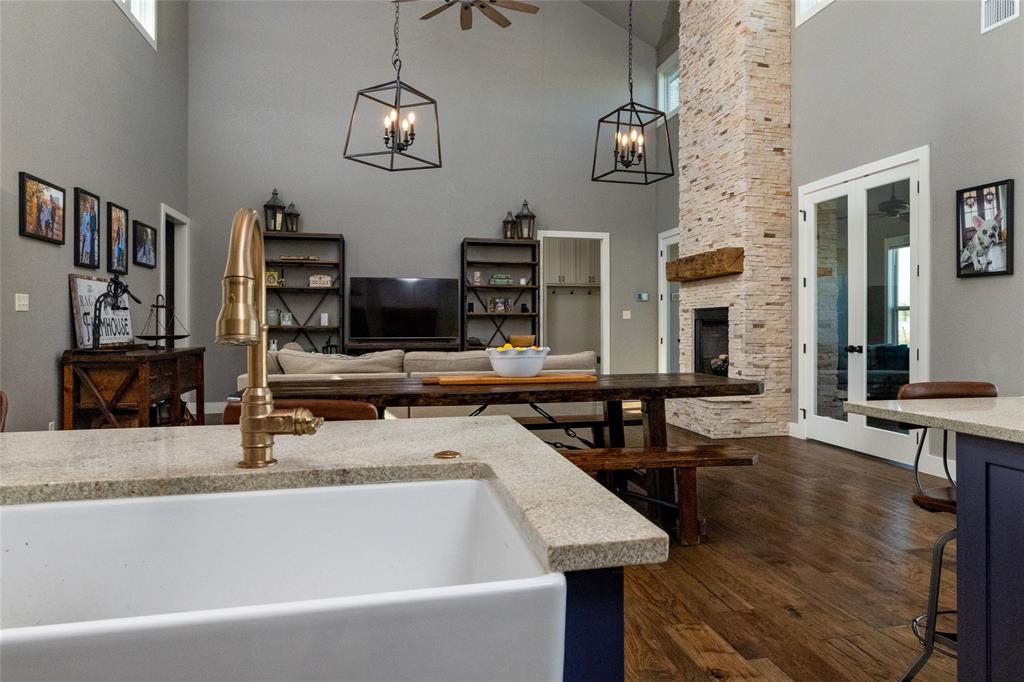 338 County Road 4223 Decatur, TX 76234 - Photo 17 of 37