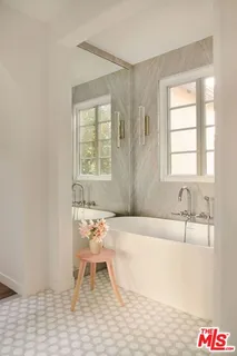 $8,995,000 | Undisclosed Address, Los Angeles, CA 90004