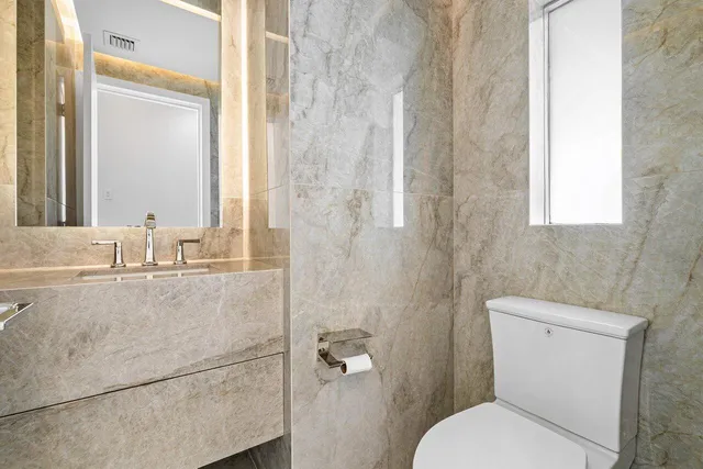 $2,195,000 | 22233 Hollyhock Trail, Boca Raton, FL 33433