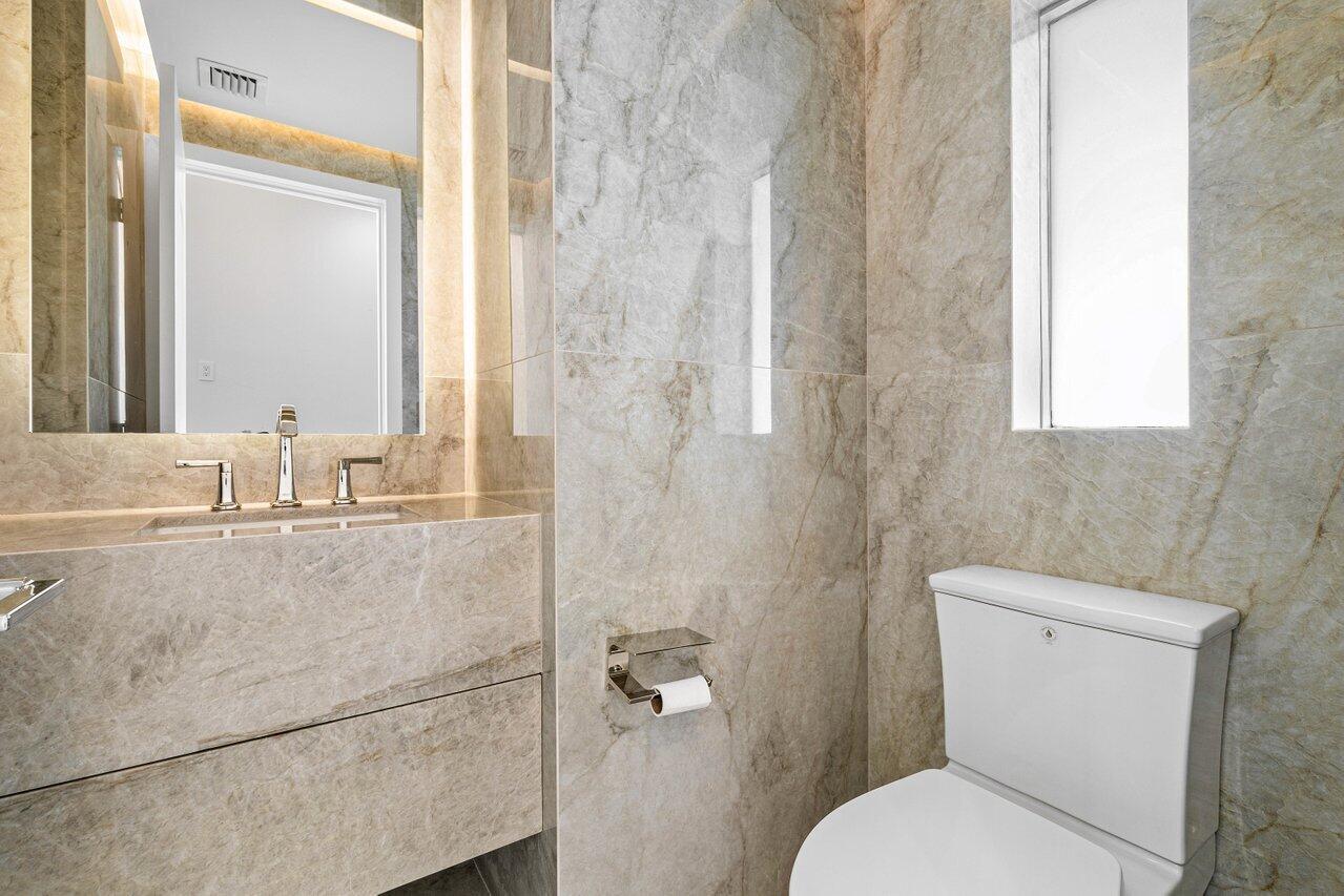 22233 Hollyhock Trail Boca Raton, FL 33433 - Photo 17 of 55 Half Bathroom