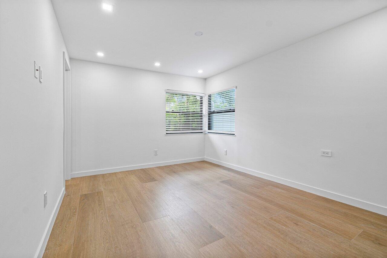 22233 Hollyhock Trail Boca Raton, FL 33433 - Photo 27 of 55 Second Bedroom