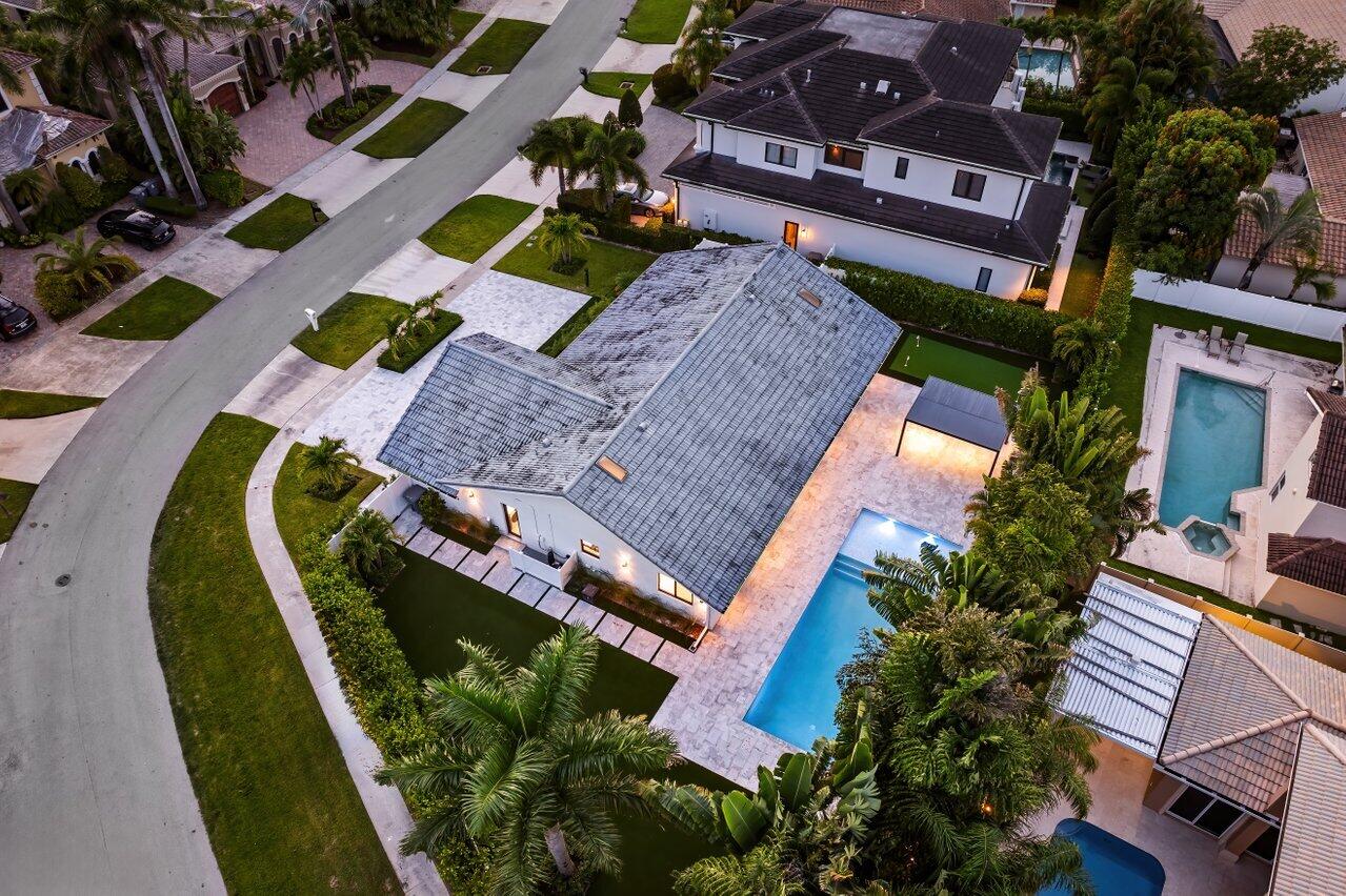 22233 Hollyhock Trail Boca Raton, FL 33433 - Photo 47 of 55 Side Aerial