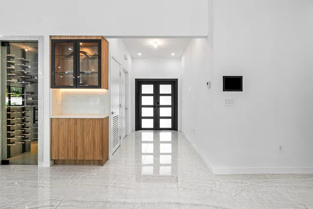 $2,195,000 | 22233 Hollyhock Trail, Boca Raton, FL 33433