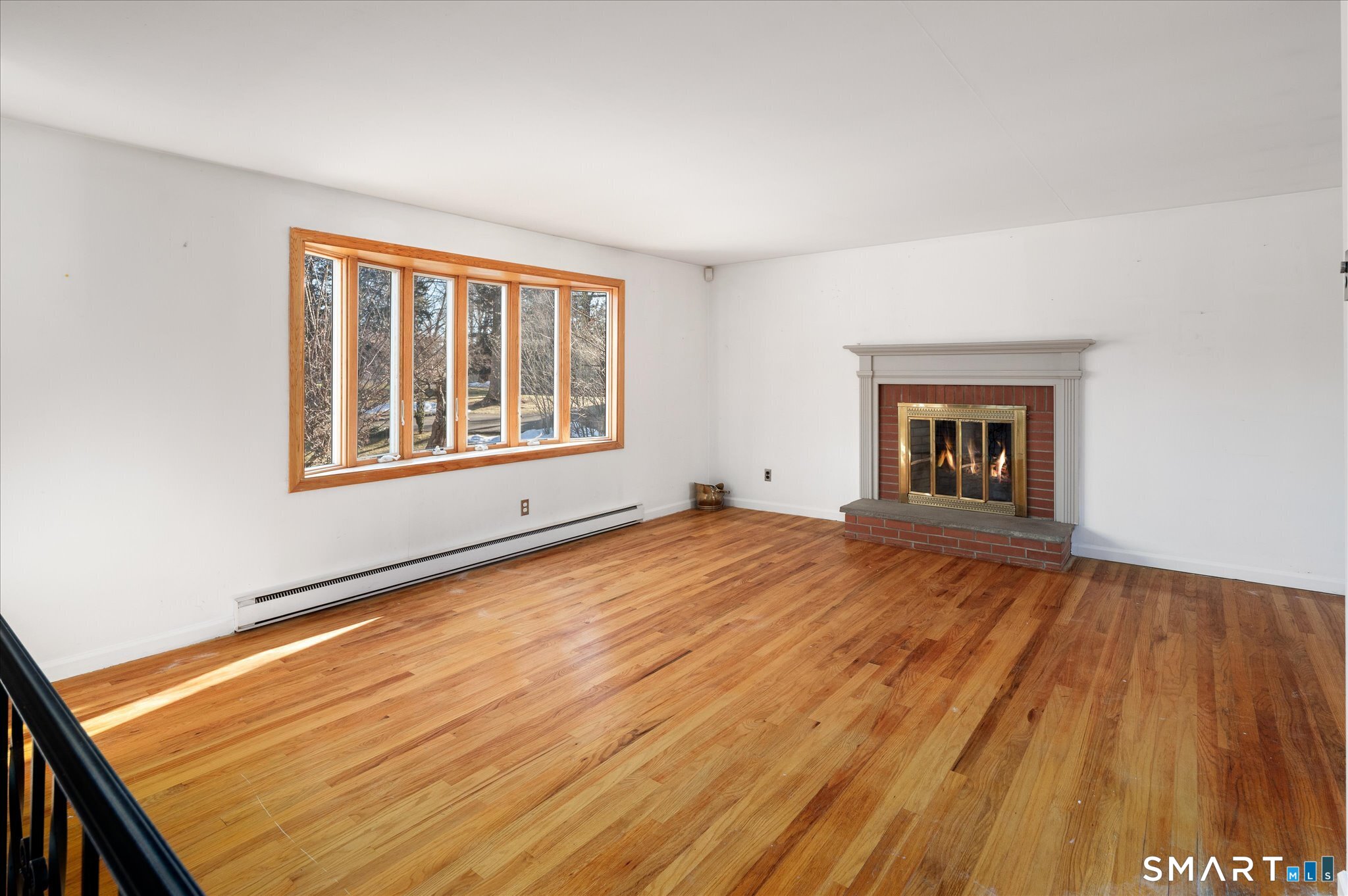 1154 Stillwater Road Stamford, CT 06902 - Photo 5 of 36