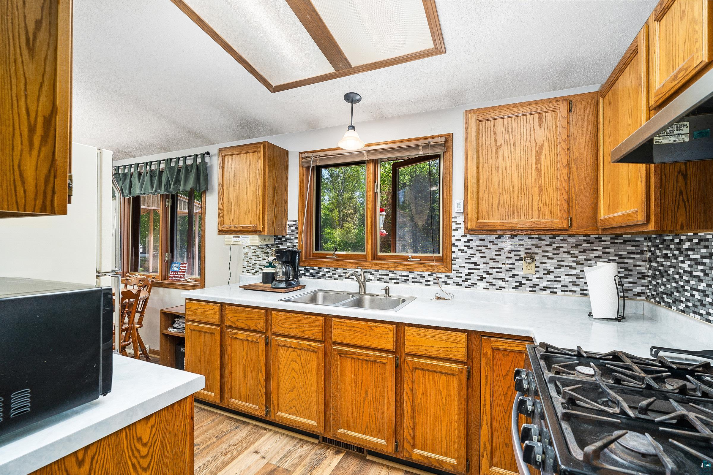 6579 Locust Road Duluth, MN 55803 - Photo 11 of 50