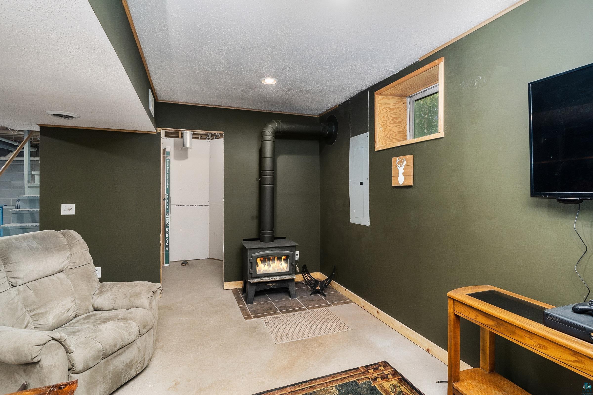 6579 Locust Road Duluth, MN 55803 - Photo 21 of 50