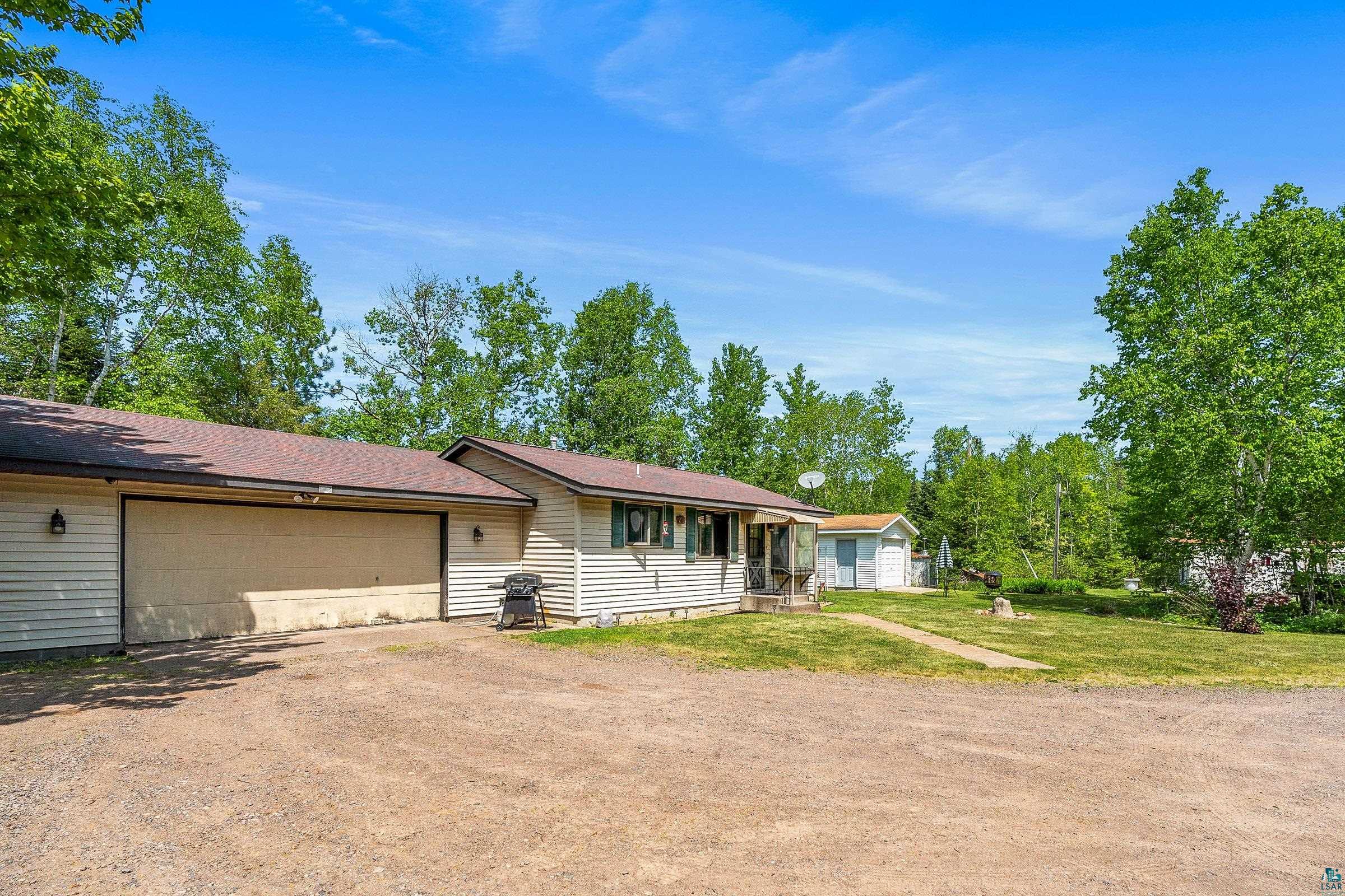 6579 Locust Road Duluth, MN 55803 - Photo 25 of 50