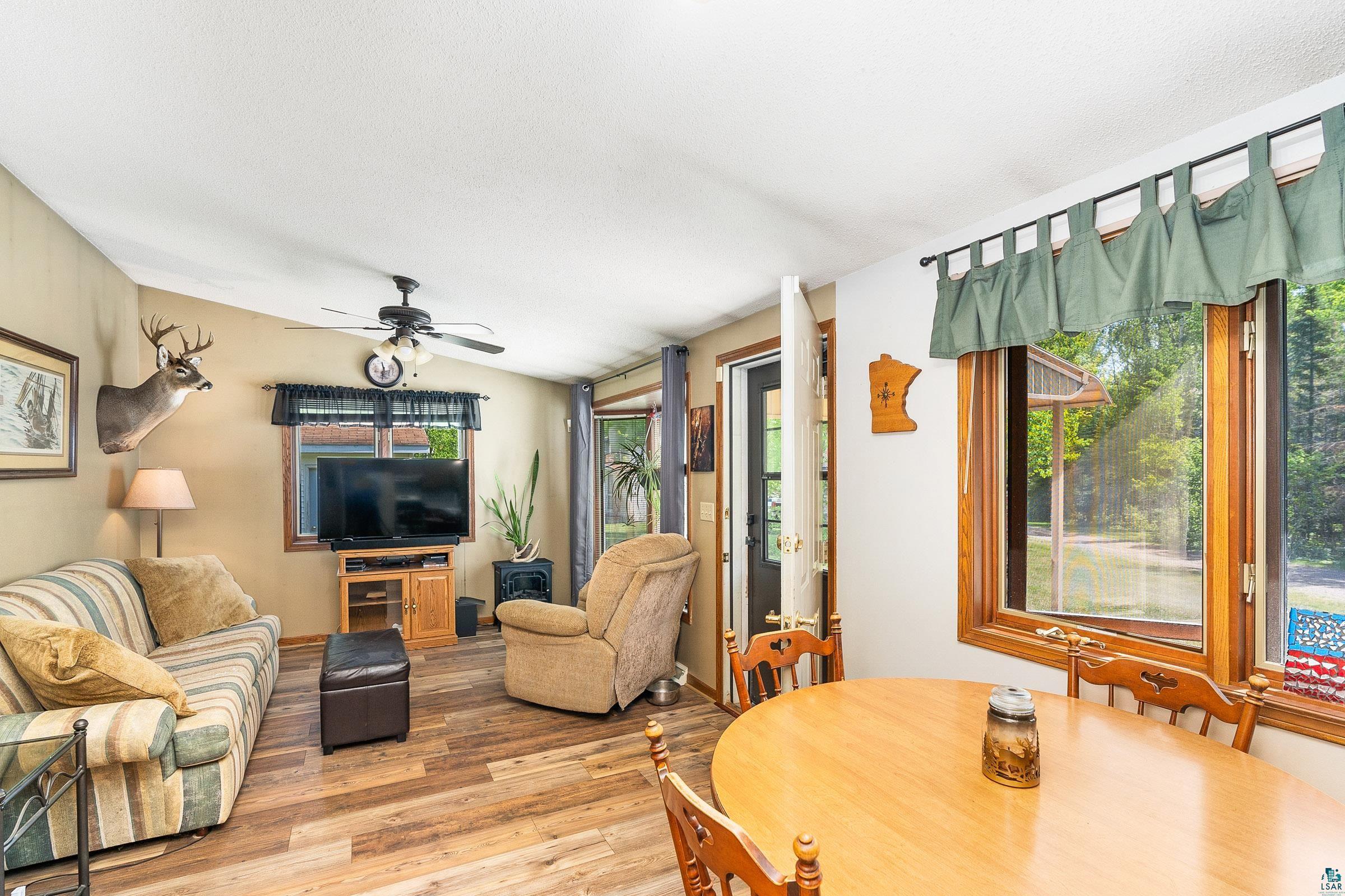 6579 Locust Road Duluth, MN 55803 - Photo 5 of 50