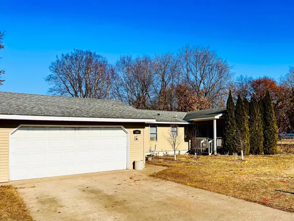 $320,000 | 1863 164th Lane Northeast, Ham Lake, MN 55304