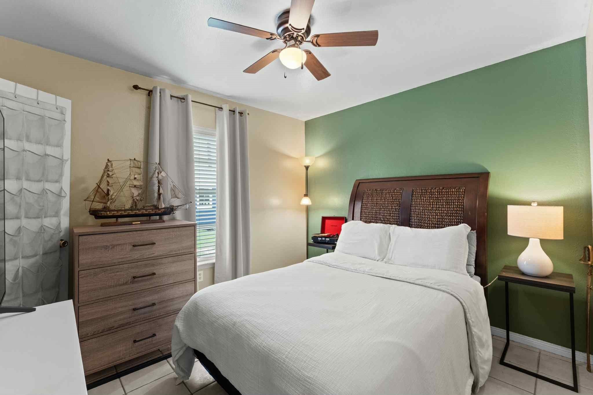 2102 North Pearland Avenue Pearland, TX 77581 - Photo 18 of 29