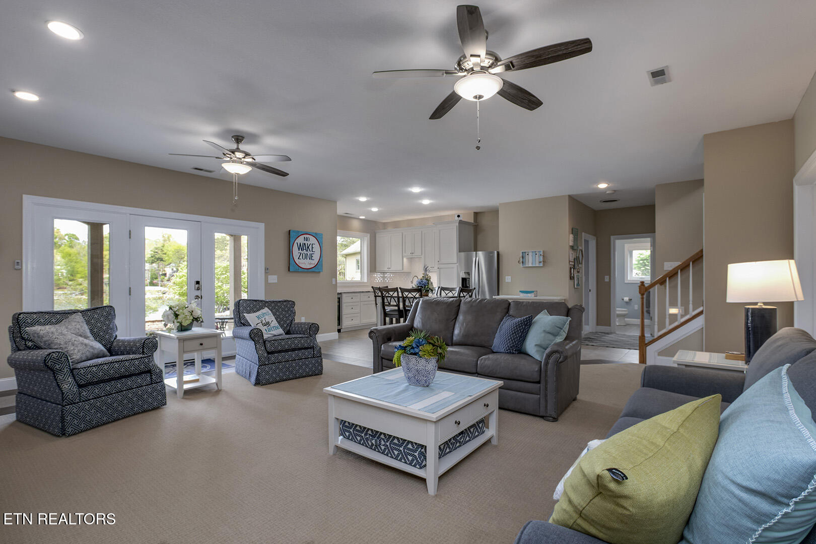 113 Shawnee Point Loudon, TN 37774 - Photo 27 of 48 42_113 Shawnee Point_Family03