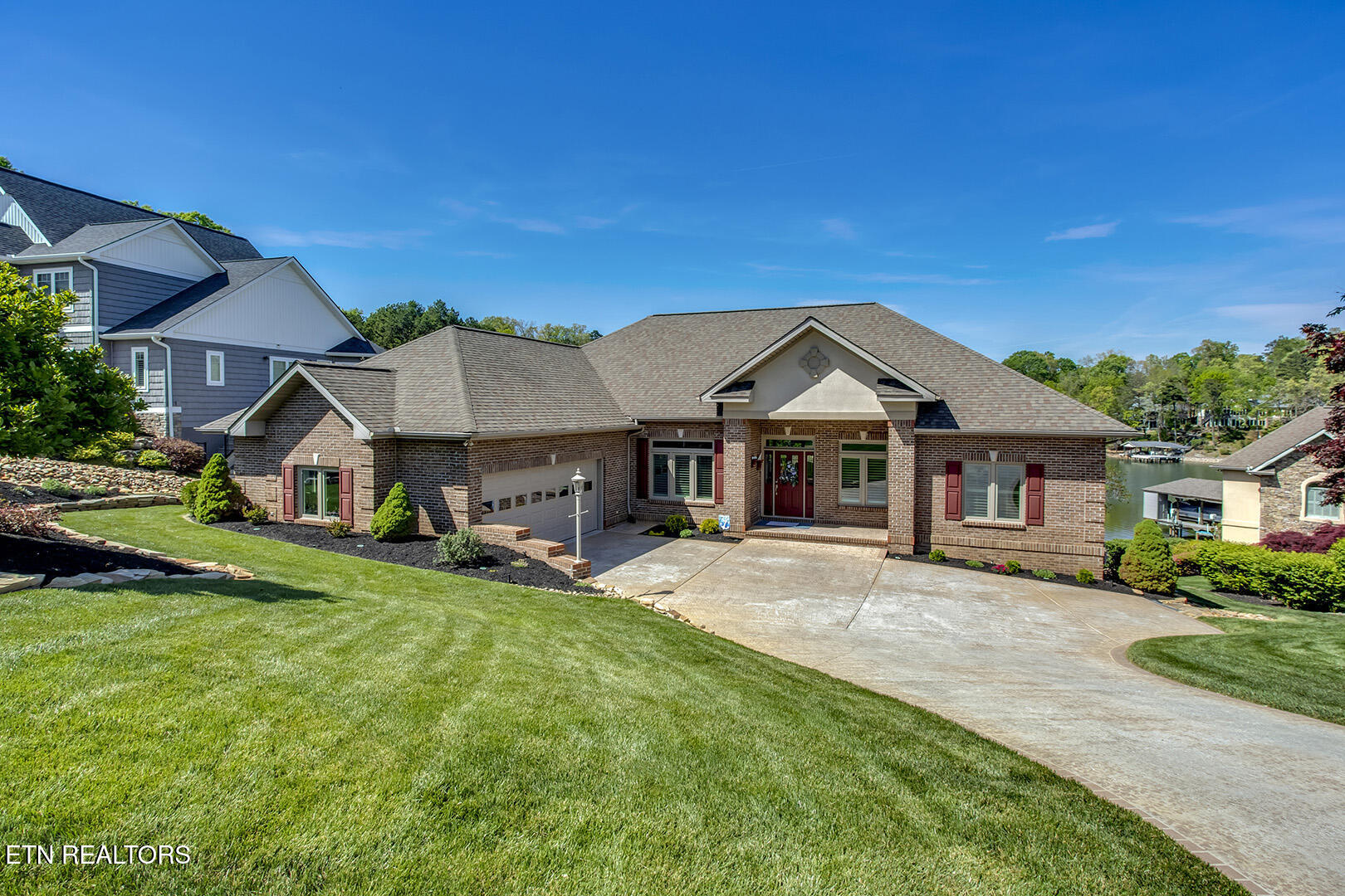 113 Shawnee Point Loudon, TN 37774 - Photo 5 of 48 01_113 Shawnee Point_Front