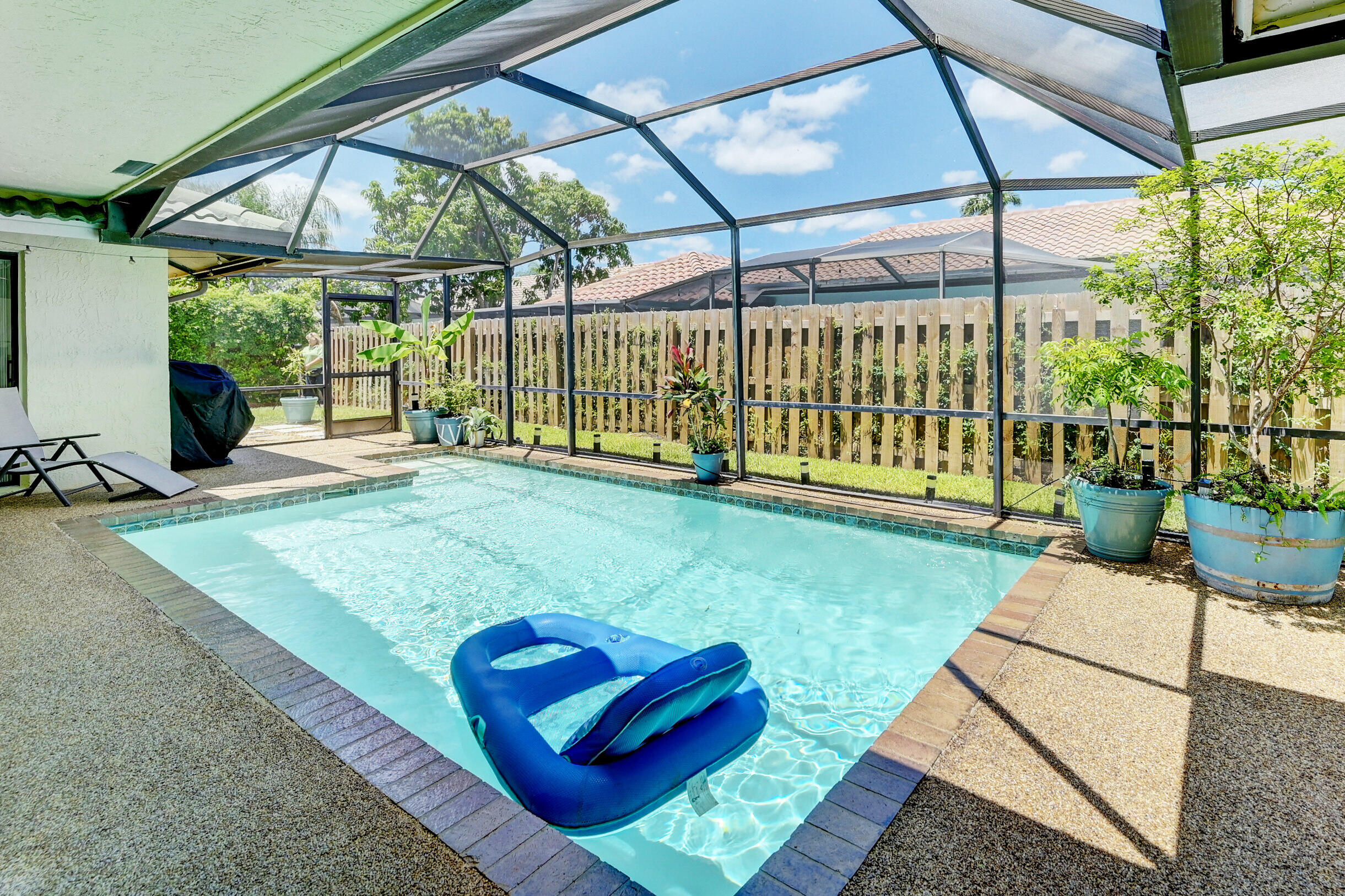 6833 Bianchini Circle Boca Raton, FL 33433 - Photo 32 of 38 POOL/PATIO