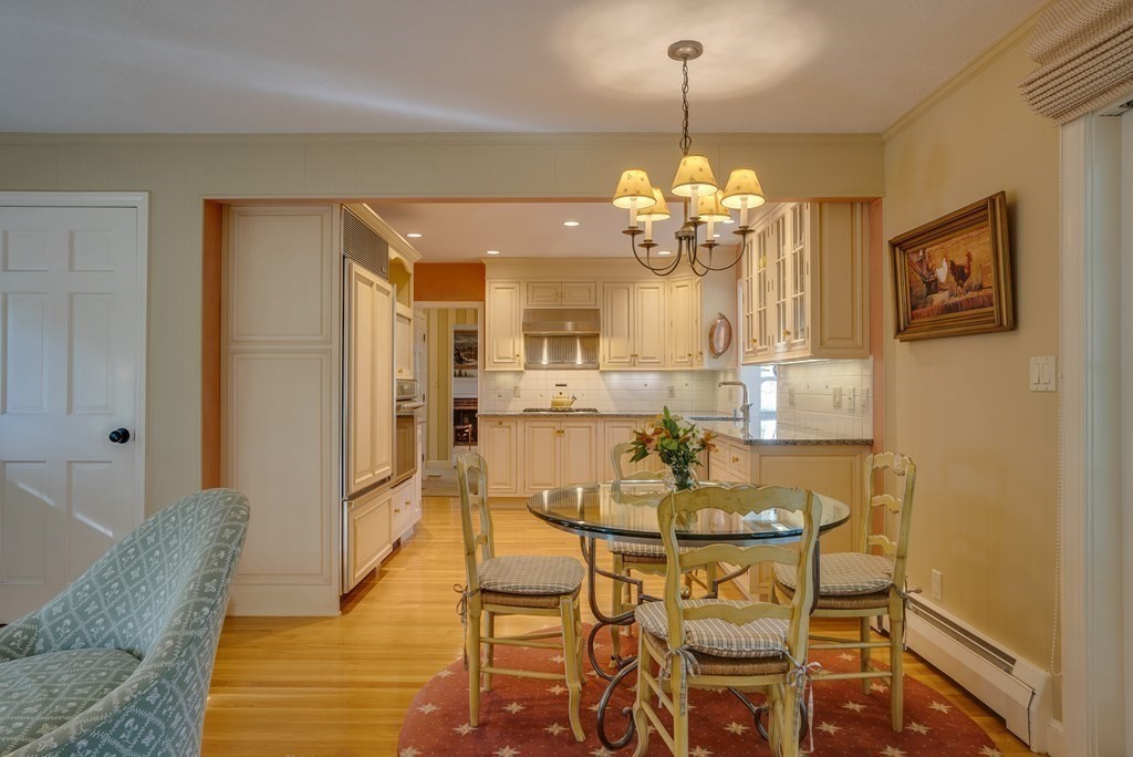 33 Gould Road Bedford, MA 01730 - Photo 8 of 39 Gallery Image 8
