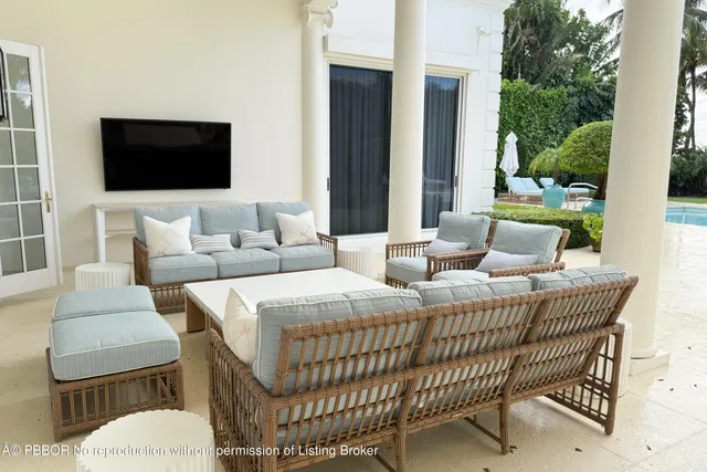 $150,000 | 1494 North Lake Way, Palm Beach, FL 33480