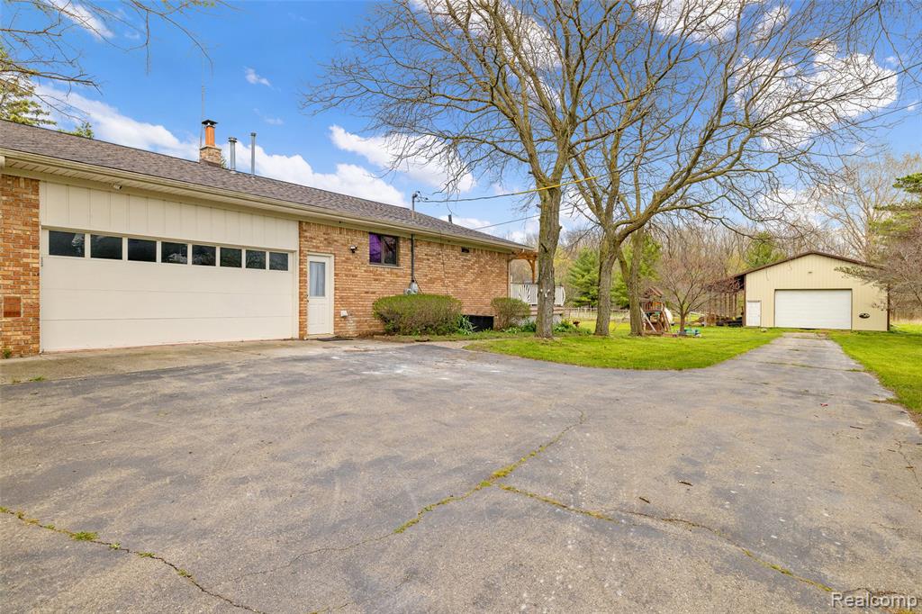 4425 Bethuy Road Casco, MI 48064 - Photo 45 of 77