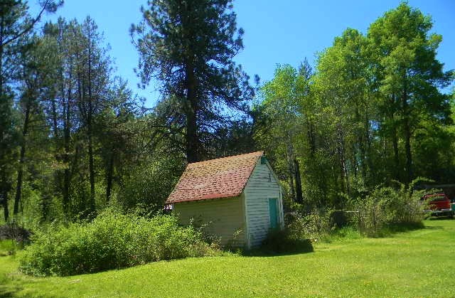 441 North Shore Diamond Lake Road Newport, WA 99156 - Photo 4 of 20 Gallery Image 4