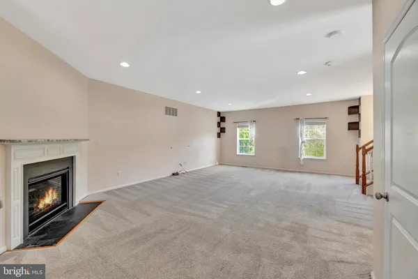 $2,500 | 502 Jacobsen Drive, Newark, DE 19702