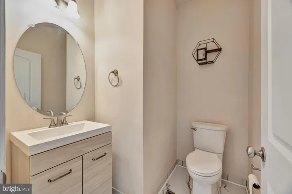 $2,500 | 502 Jacobsen Drive, Newark, DE 19702