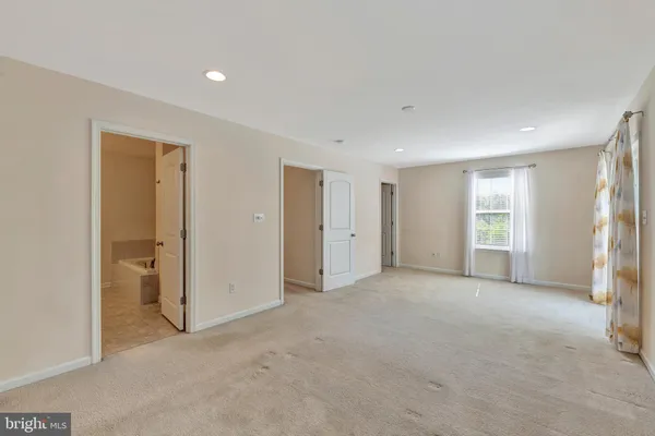 $2,500 | 502 Jacobsen Drive, Newark, DE 19702