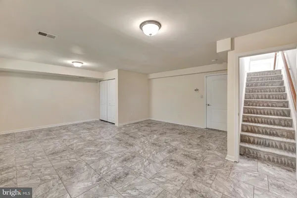 $2,500 | 502 Jacobsen Drive, Newark, DE 19702