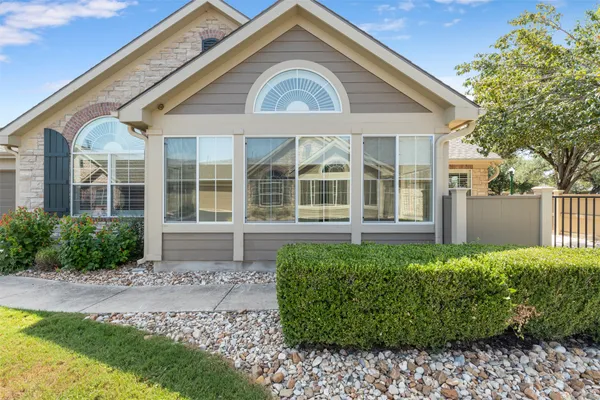 $335,000 | 30 Wildwood Drive, Unit 41, Georgetown, TX 78633