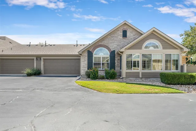 $345,000 | 30 Wildwood Drive, Unit 41, Georgetown, TX 78633