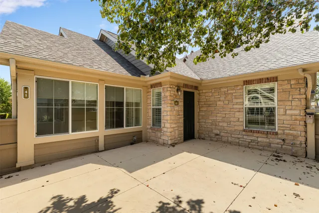 $345,000 | 30 Wildwood Drive, Unit 41, Georgetown, TX 78633