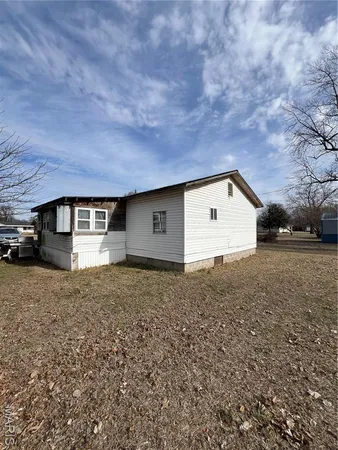 $24,900 | 303 Conyers Street, East Prairie, MO 63845